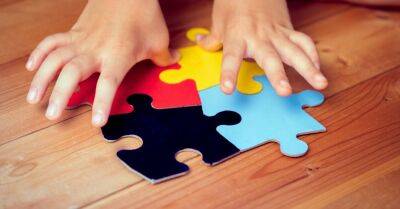 Появится новая реабилитационная услуга — для детей с нарушениями аутического спектра
