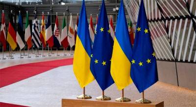 Сім півкроків «слуг народу». Чи приймуть Україну до Євросоюзу 2023 року