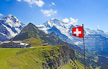 В Швейцарских Альпах запустили «водяную батарею», способную зарядить 400 тысяч аккумуляторов