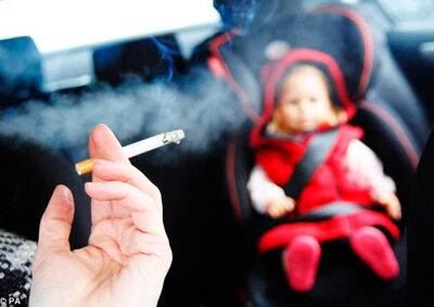Жителям Чехии хотят запретить курить в автомобиле при детях - vinegret.cz - Англия - Финляндия - Чехия - Эмираты - Латвия