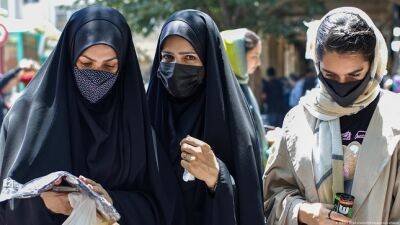 Власти Ирана рассмотрят отмену обязательного ношения хиджаба