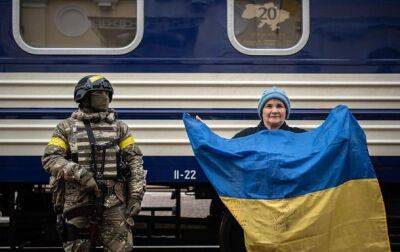 Зеленский показал силу оружия и духа украинцев