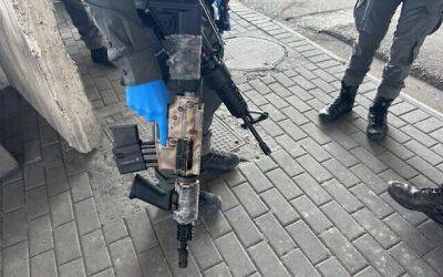 На КПП в Восточном Иерусалиме в багажнике беженца найдена винтовка М-16