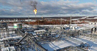 Нефтяное эмбарго стран Запада против России вступило в силу: Москва перенаправляет экспорт
