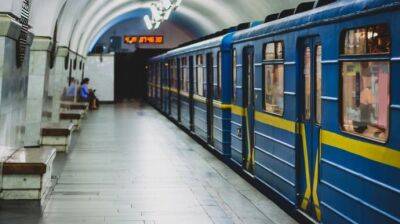 В метро Киева может не быть высадки пассажиров из-за обстрелов – мэр