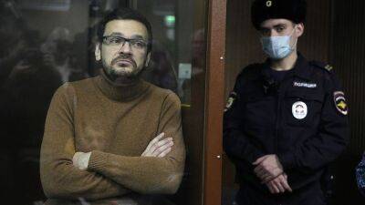 Суд над Яшиным: прокурор потребовал приговорить политика к 9 годам лишения свободы