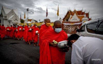 Монахи на метамфетамине. Новый скандал в Тайланде