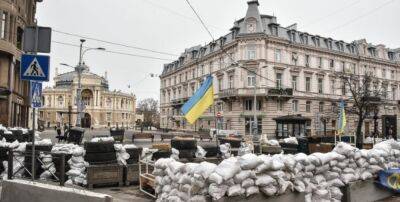 Ракетні удари по Одесі: у місті немає тепла та води, зупинився електротранспорт