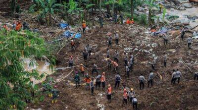 У Колумбії зсув живцем поховав десятки людей