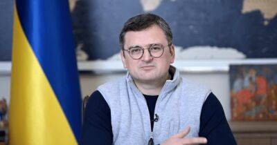 Опасные посылки получили посольства Украины в Румынии и Дании, — Кулеба