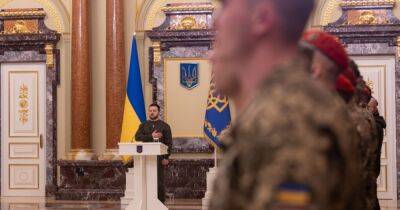 Праздник благодарности: Зеленский провел День Вооруженных Сил Украины вместе с военными (ВИДЕО)