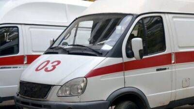 В Петербурге лоб в лоб столкнулись «Шевроле» и ВАЗ, пострадали три человека