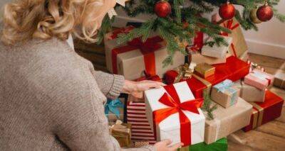 Что нельзя дарить на Новый год 2023: какие подарки принесут неприятности в год Кролика - cxid.info - Украина