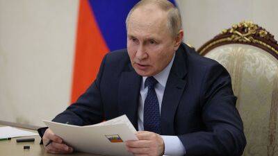 Путин о ядерном оружии: "Россия не сошла с ума"