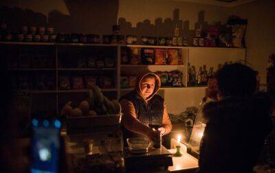 В Одесі та області продовжуються екстрені відключення світла, графіки не діють