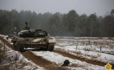 Білорусь проводить перегрупування військ вздовж кордонів з Україною, - CNN