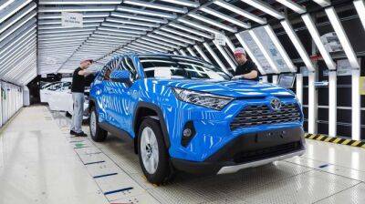 Toyota уволила основную часть сотрудников российского завода