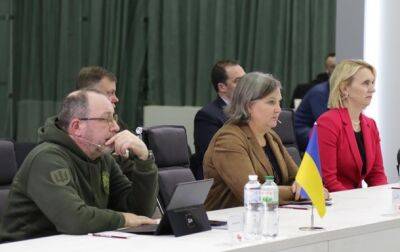 IT-специалисты Украины смогут после победы обучать военных НАТО - Нуланд