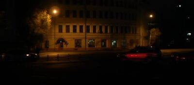 Отсутствие освещения привело к печальным последствиям на дороге под Киевом, фото: "Не успел вовремя затормозить"