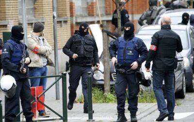 Во Франции задержали выходцев из РФ по подозрению в подготовке терактов