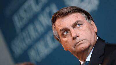 Новоизбранный президент Бразилии подал в суд на Болсонару