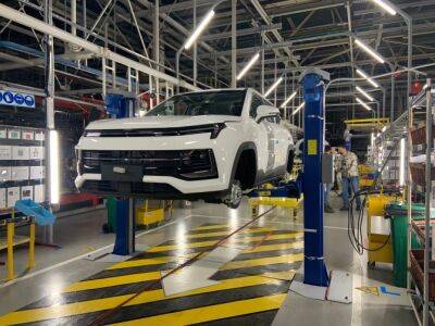 Завод «Москвич» выпустил более 160 автомобилей