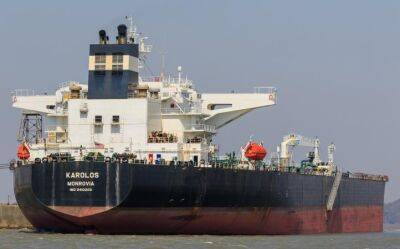 Возле Босфора увеличилась пробка из танкеров с российской нефтью