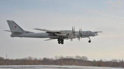 Россияне после взрывов на аэродромах передислоцировали стратегическую авиацию – ВСУ