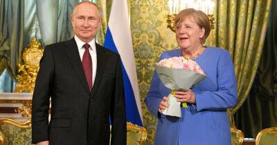 "Нас обманывали": Путин устроил истерику из-за слов Меркель о Минских соглашениях