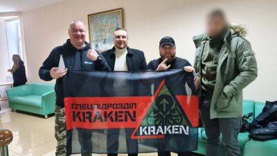 «95 квартал» шутил в Харькове для военных и получил награду от Kraken (видео)