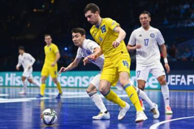 Украина обыграла Казахстан в четвертьфинале футзального Евро