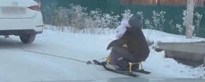 Пьяный житель Нижнего Тагила катал детей, прицепив снегокат к машине