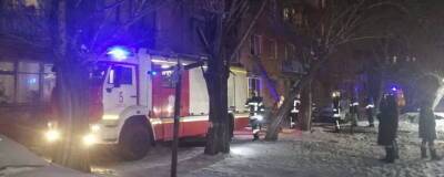 В Омске при пожаре в многоквартирном доме погибли два человека