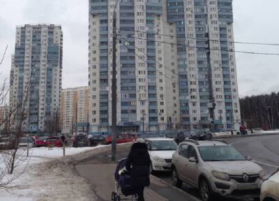 Пятилетний мальчик в Москве упал с общего балкона на 18 этаже и погиб