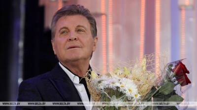 Лукашенко поздравил народного артиста РСФСР Льва Лещенко с юбилеем