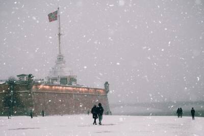 Снежные накаты и гололедица ожидаются в Петербурге 1 февраля