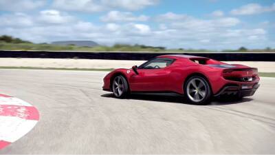 Ferrari тестирует прототип рестайлингового 296 GTS