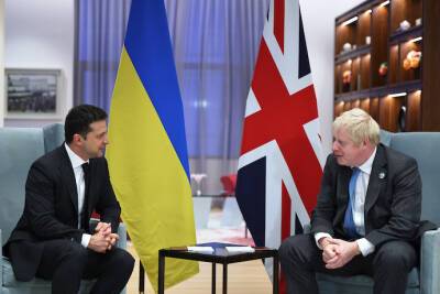 Украина получит 90 миллионов фунтов помощи от Великобритании
