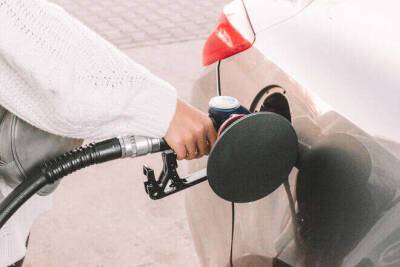 До 40 гривен за литр: Эксперт спрогнозировал рост стоимости бензина