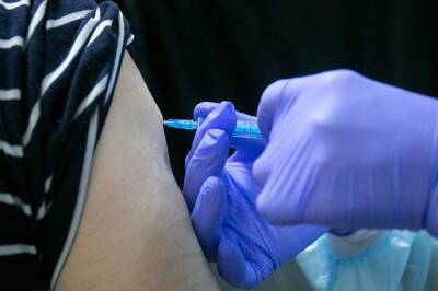 В Курганскую область привезли почти 4 тыс. доз детской вакцины от ковида