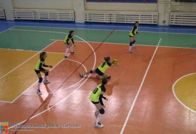 В Печоре провели первенство Коми по волейболу среди юношей и девушек