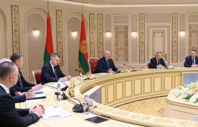Лукашенко на встрече с губернатором Санкт-Петербурга: вы выбрали знаковый момент для посещения Беларуси