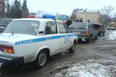 Поддельное водительское удостоверение в Саратове стоит 41 тысячу рублей и 5 месяцев ограничения свободы