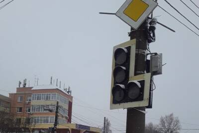На нескольких улицах Твери не работают светофоры