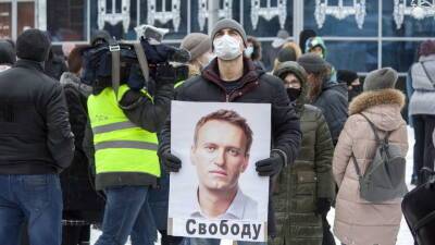 Алексей Навальный* не смог оспорить в суде внесение в реестр экстремистов