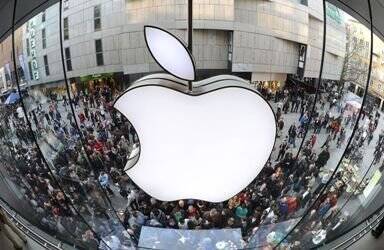 Apple сообщила о рекордном квартальном доходе в размере 124 млрд. долларов США