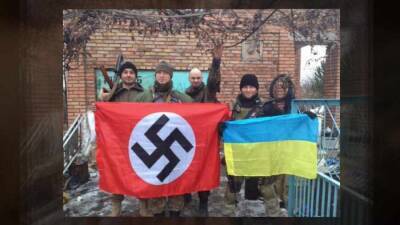 Испанское СМИ отметило сходство церемоний украинского «Азова»* с нацистской Германией