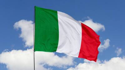 Правительство Италии ввело штрафы за отказ от вакцинации для граждан старше 50 лет