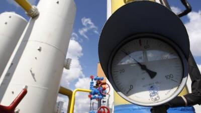 Украина впервые перешла от виртуального реверса к импорту газа из Венгрии