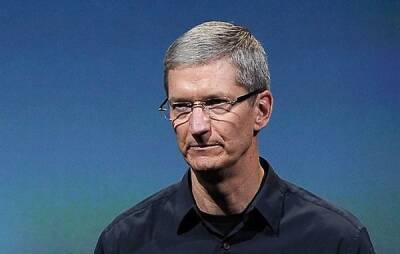 Apple пошла войной на режиссера из бывшего СССР за фильм «Человек-яблоко»